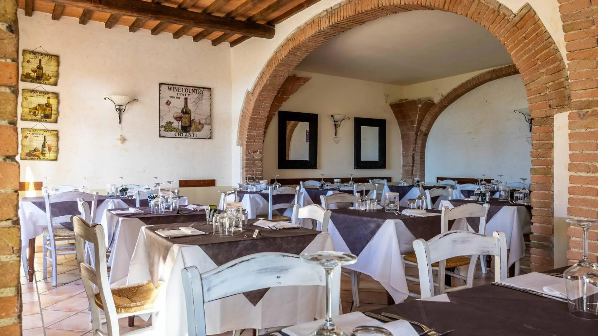 ריפרבלה San Martino Country Resort מלון